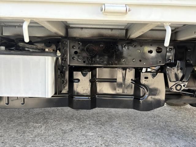 NISSAN VANETTE TRUCK 2WD 2015 Image 31