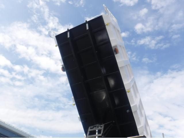 HINO PROFIA 2025 Image 31