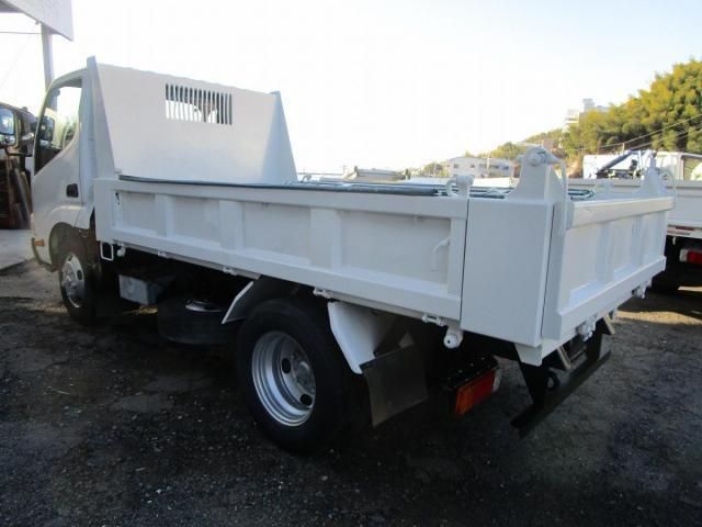 HINO DUTRO 2012 Image 31