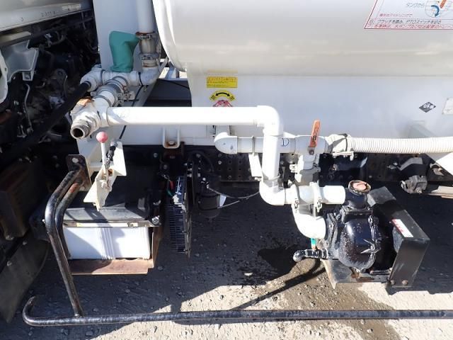 MITSUBISHI CANTER 2018 Image 31