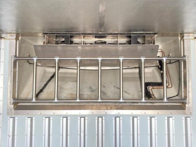 HINO PROFIA 2017 Image 31