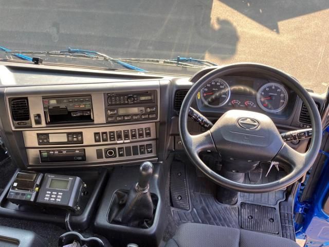 HINO PROFIA 2017 Image 31