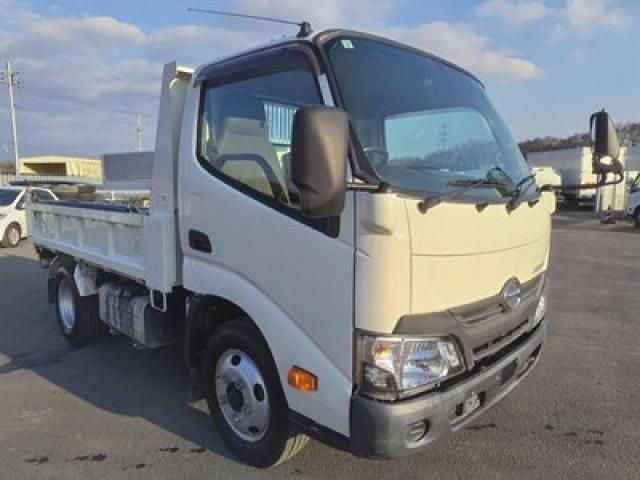 HINO DUTRO 2019 Image 31