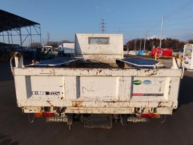 HINO DUTRO 2019 Image 31