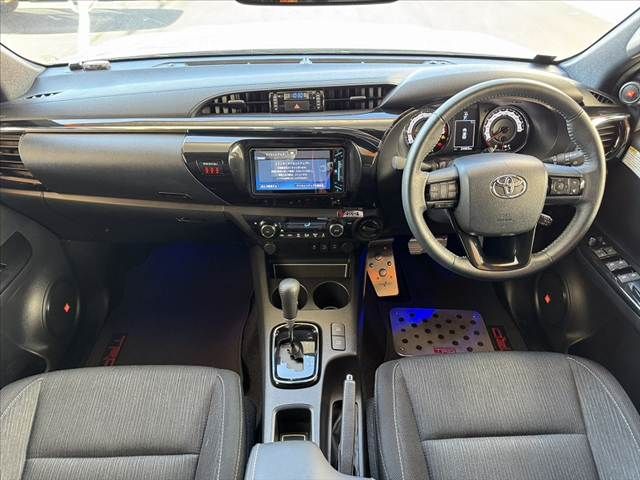 TOYOTA HILUX 4WD 2019 Image 31
