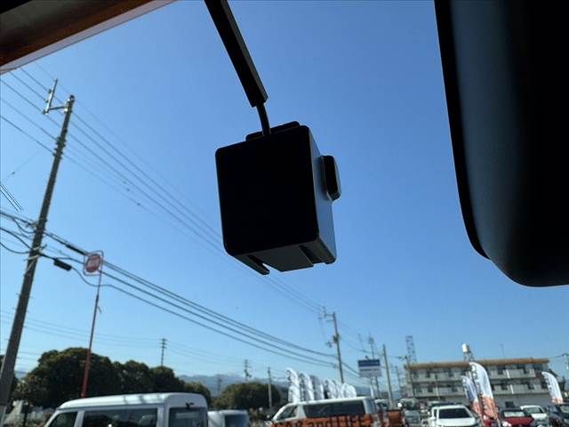 TOYOTA HILUX 4WD 2019 Image 31