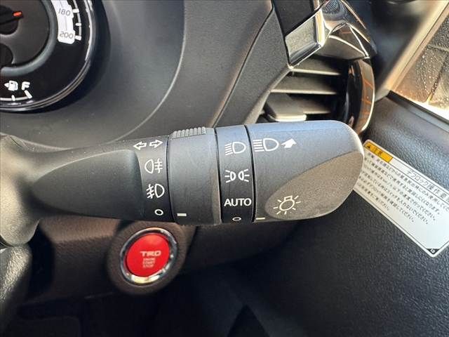 TOYOTA HILUX 4WD 2019 Image 31