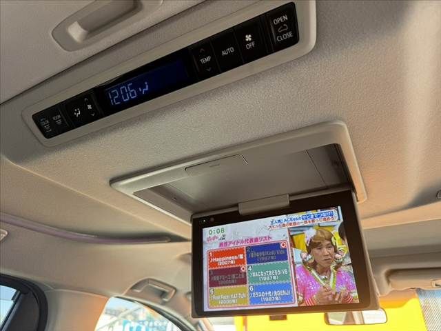 TOYOTA VELLFIRE 2019 Image 31