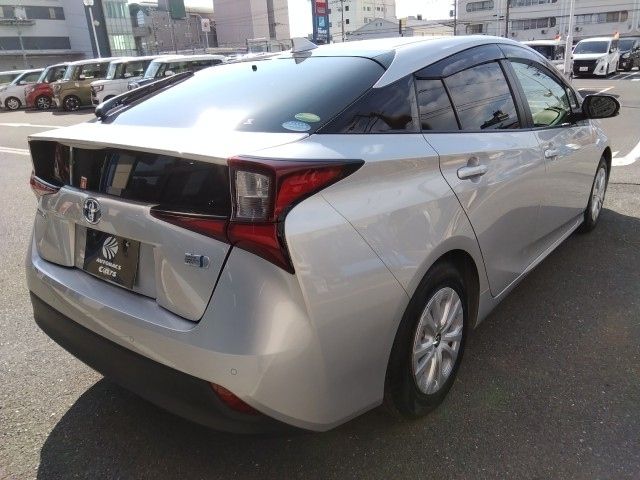 TOYOTA PRIUS 2021 Image 31