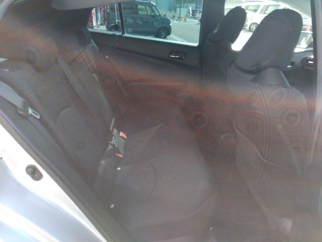 TOYOTA PRIUS 2021 Image 31