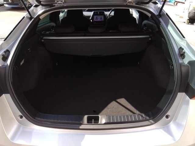 TOYOTA PRIUS 2021 Image 31