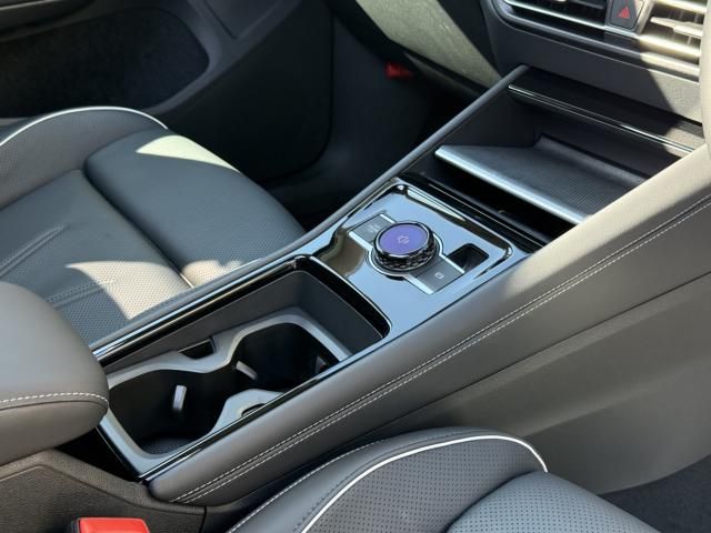 VOLKSWAGEN TIGUAN 2025 Image 31