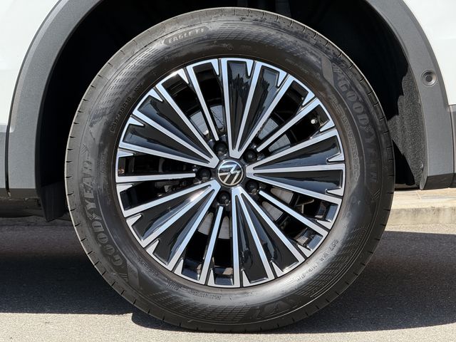 VOLKSWAGEN TIGUAN 2025 Image 31