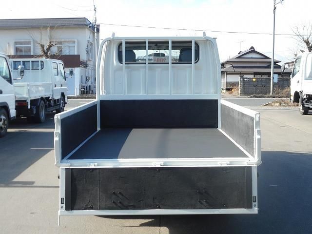 MITSUBISHI CANTER GUTS 2008 Image 31