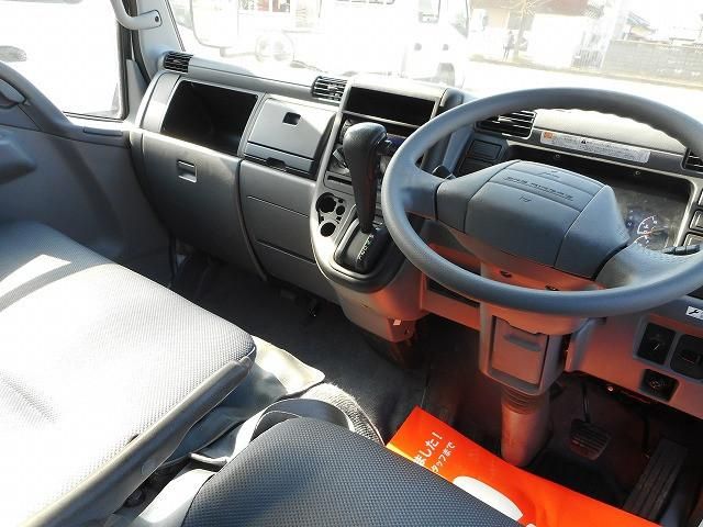 MITSUBISHI CANTER GUTS 2008 Image 31