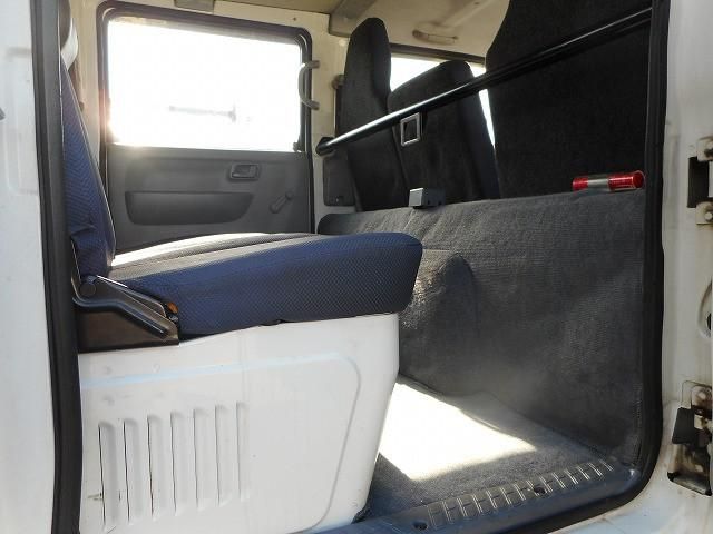 MITSUBISHI CANTER GUTS 2008 Image 31