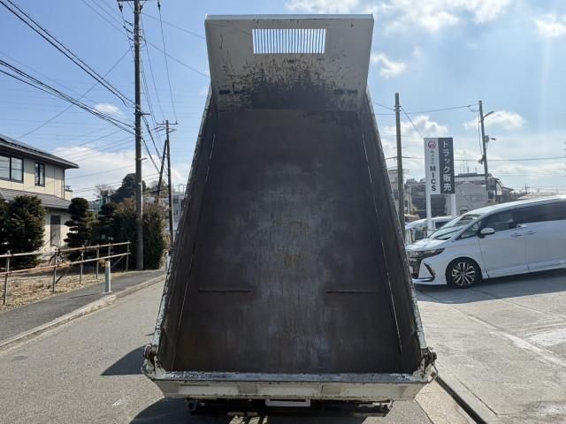 HINO DUTRO 2022 Image 31