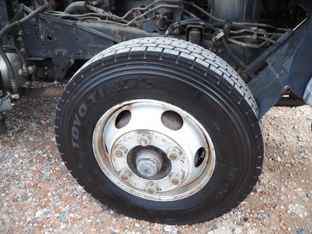 ISUZU FORWARD 2004 Image 31