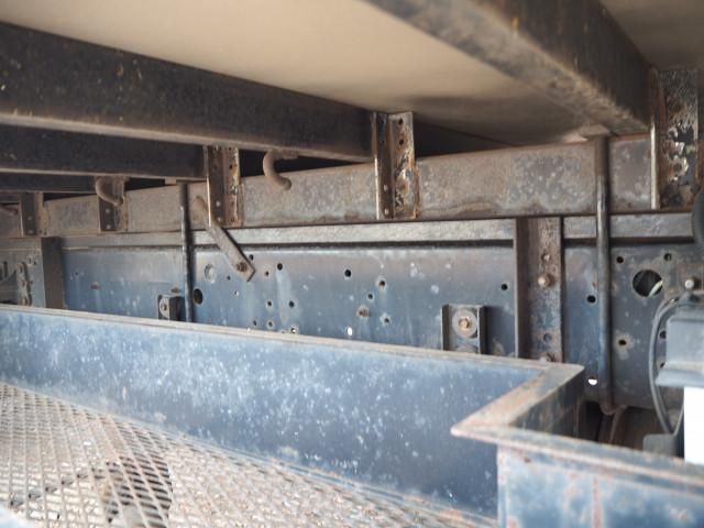 ISUZU FORWARD 2004 Image 31