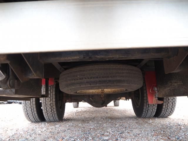 ISUZU FORWARD 2004 Image 31