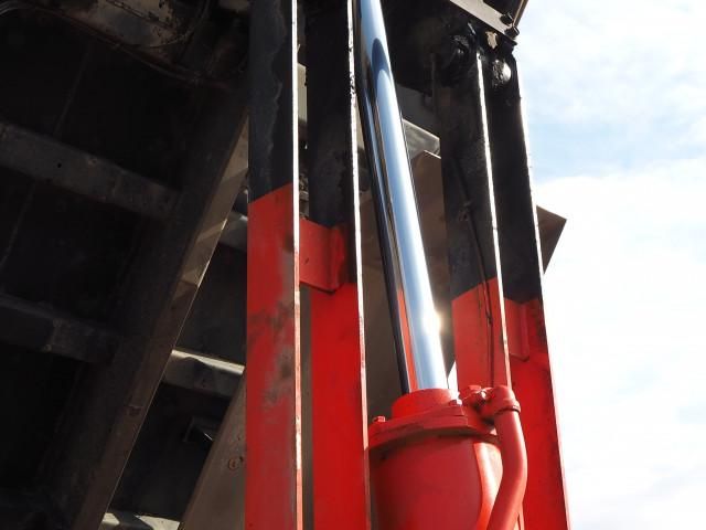 NISSAN DIESEL QUON 2015 Image 31