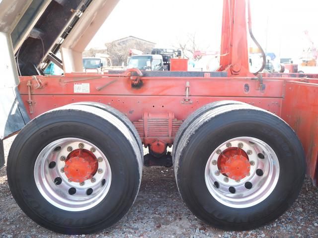 NISSAN DIESEL QUON 2015 Image 31