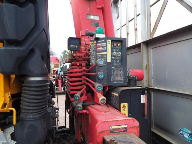 NISSAN DIESEL QUON 2012 Image 31