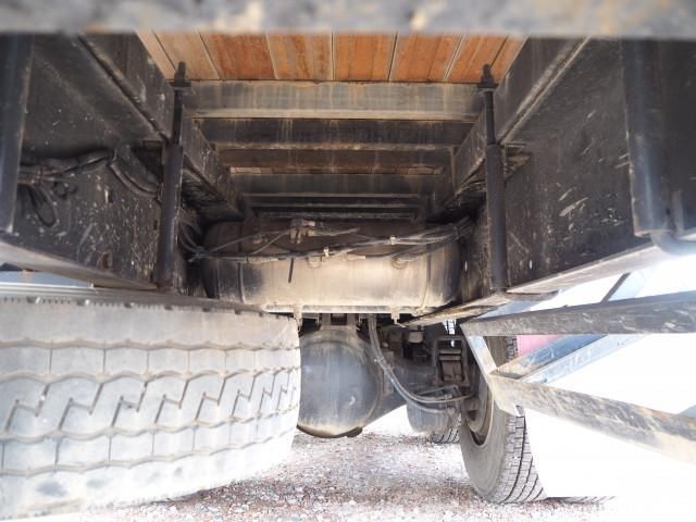 NISSAN DIESEL QUON 2012 Image 31