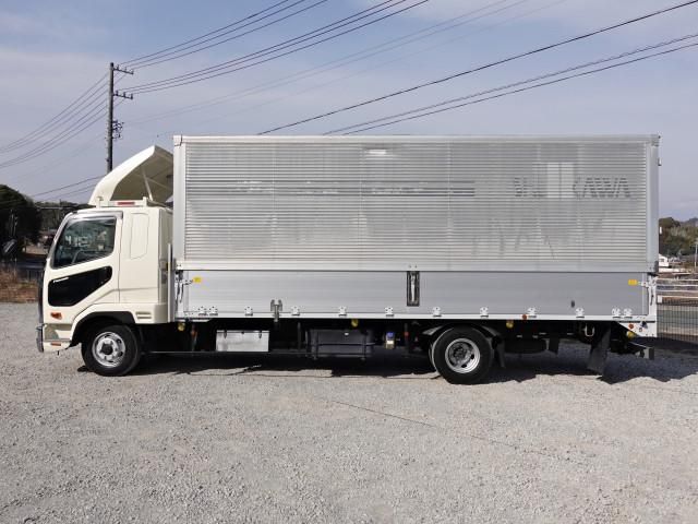 MITSUBISHI FUSOU FIGHTER 2011 Image 31