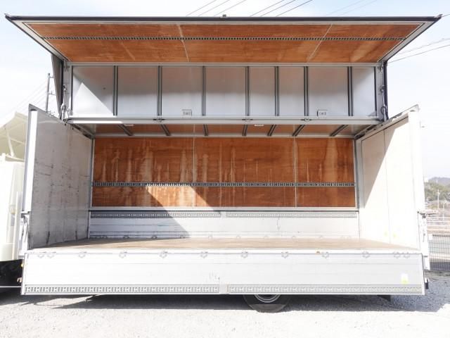 MITSUBISHI FUSOU FIGHTER 2011 Image 31