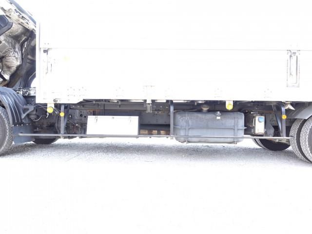 MITSUBISHI FUSOU FIGHTER 2011 Image 31