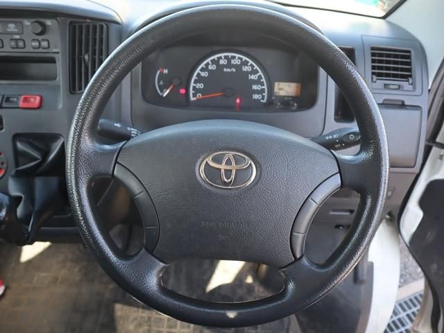 TOYOTA LITEACE TRUCK 2WD 2020 Image 31