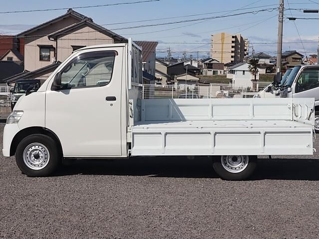 TOYOTA LITEACE TRUCK 2WD 2020 Image 31