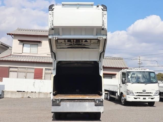 MITSUBISHI CANTER 2025 Image 31
