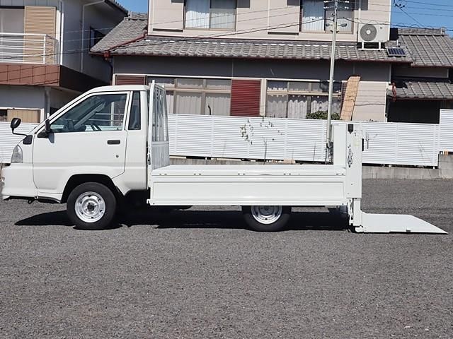 TOYOTA LITEACE TRUCK 2WD 2005 Image 31