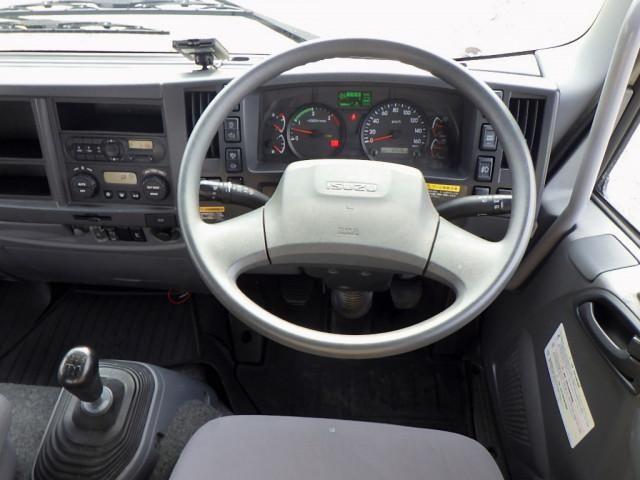 ISUZU FORWARD 2018 Image 31