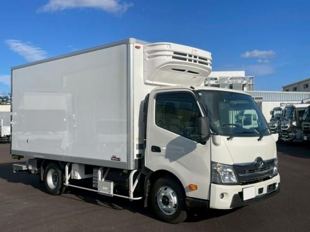 HINO DUTRO 2025 Image 31