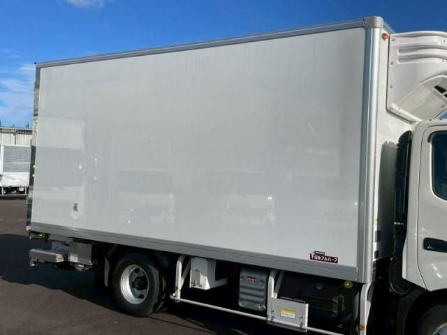 HINO DUTRO 2025 Image 31