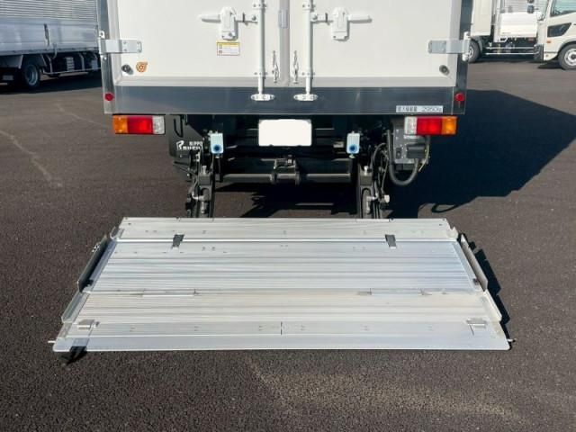 HINO DUTRO 2025 Image 31