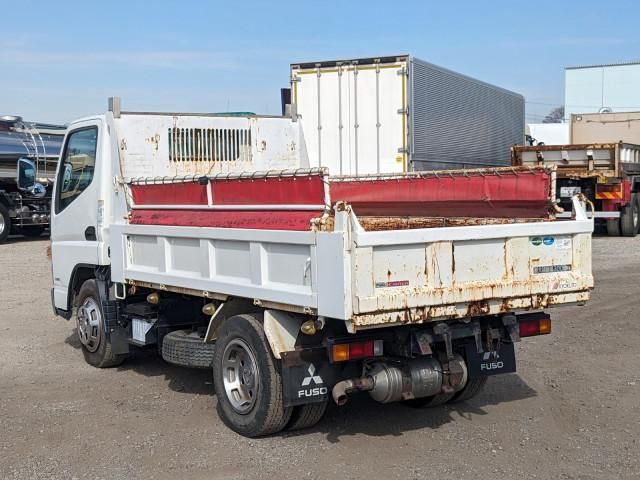 MITSUBISHI CANTER 2019 Image 31