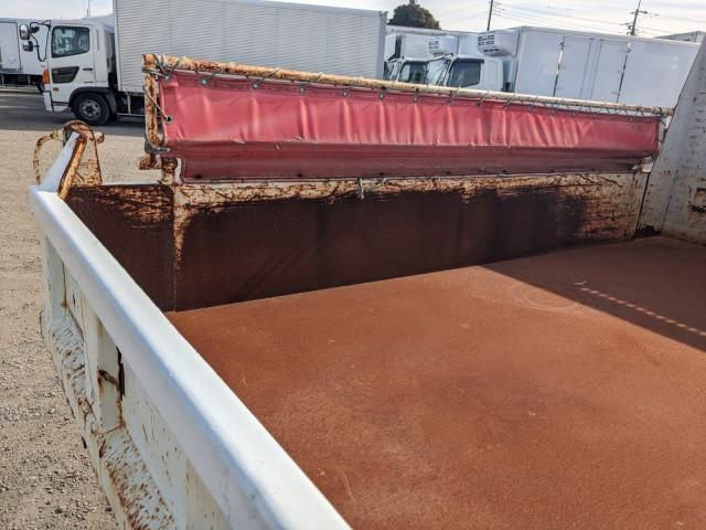 MITSUBISHI CANTER 2019 Image 31