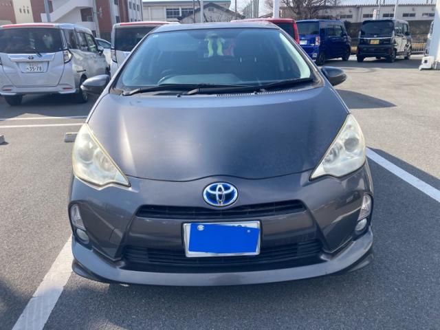 TOYOTA AQUA 2013 Image 31