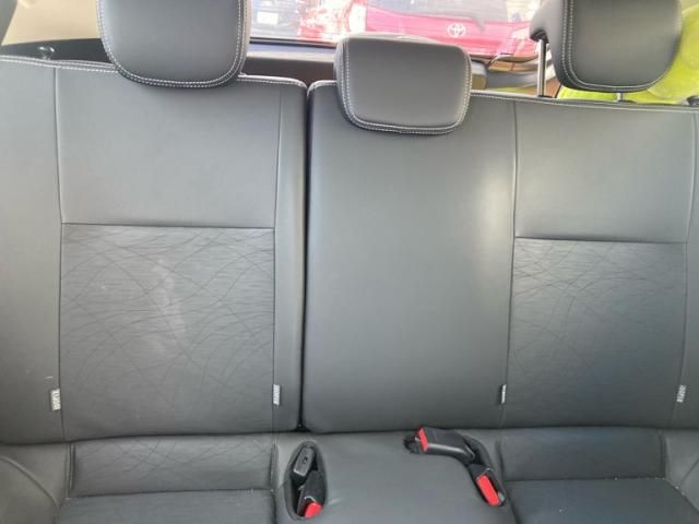 TOYOTA AQUA 2013 Image 31