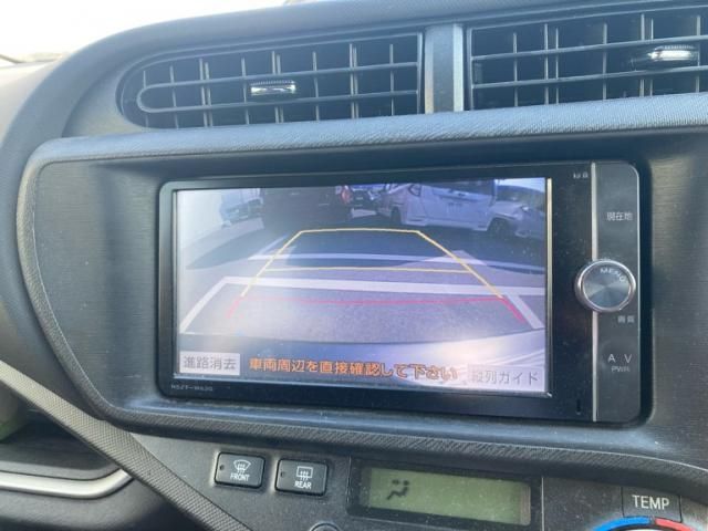 TOYOTA AQUA 2013 Image 31