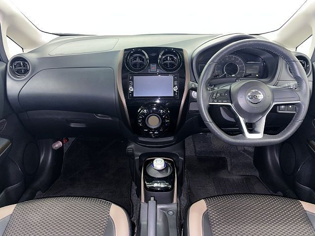 NISSAN NOTE 2017 Image 31