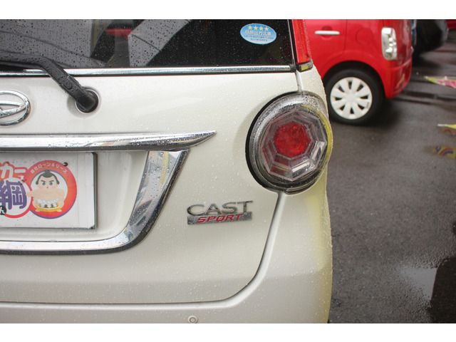 DAIHATSU CAST SPORT 2016 Image 31