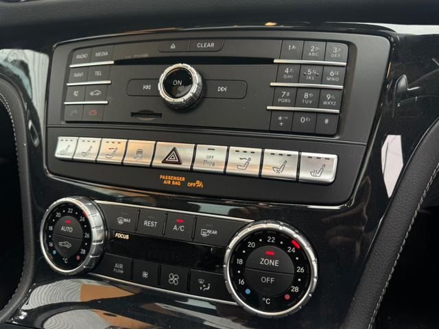 MERCEDES BENZ SL CLA 2016 Image 31