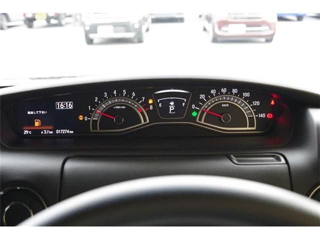 HONDA N BOX CUSTOM 2022 Image 31