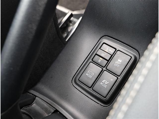 TOYOTA AQUA 2015 Image 31