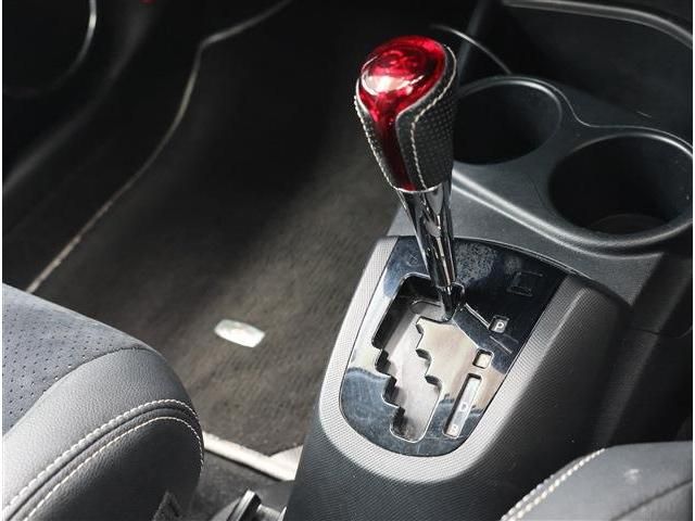 TOYOTA AQUA 2015 Image 31